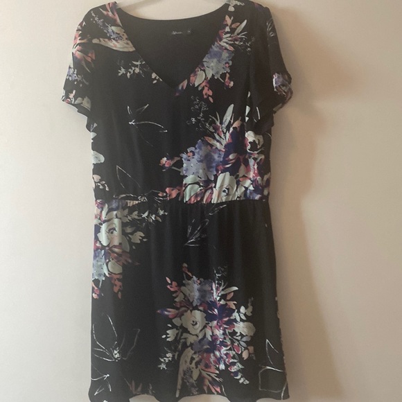 Summer Dress - Picture 1 of 3